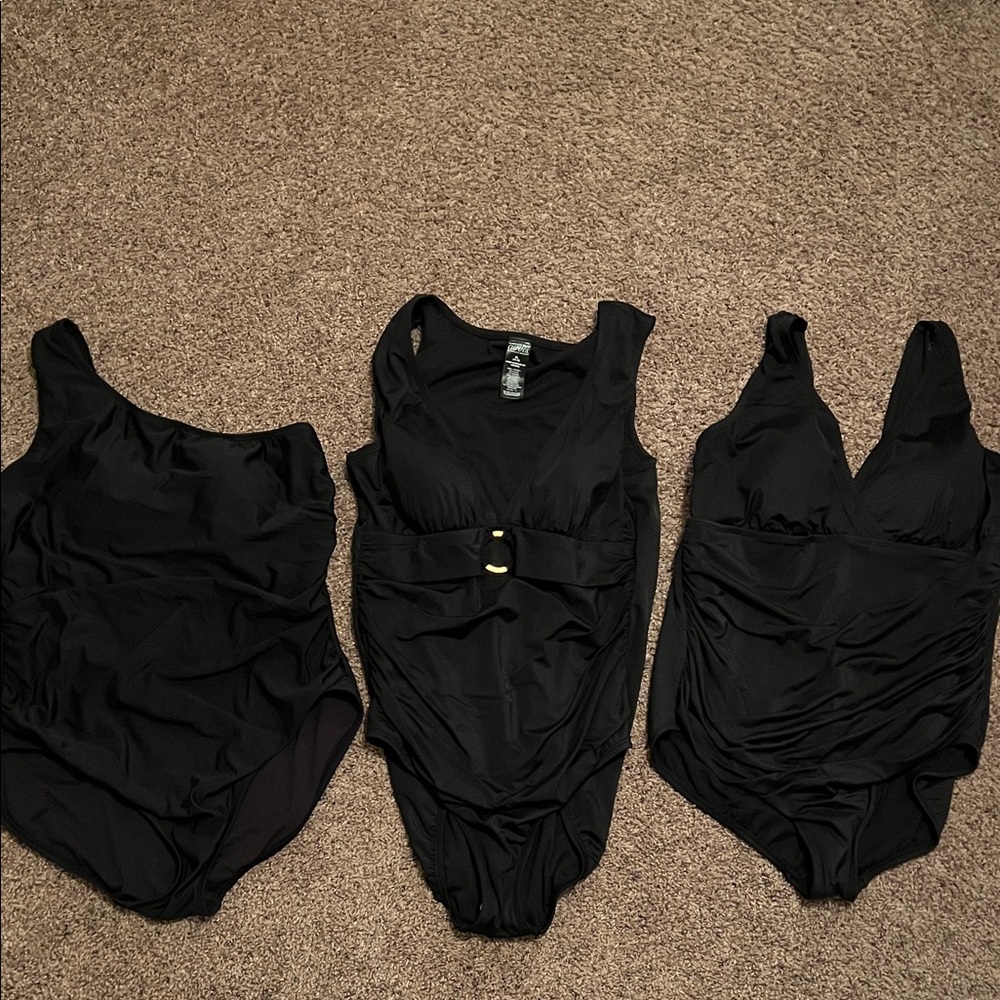 Chic Black Women's One Piece Swimsuit